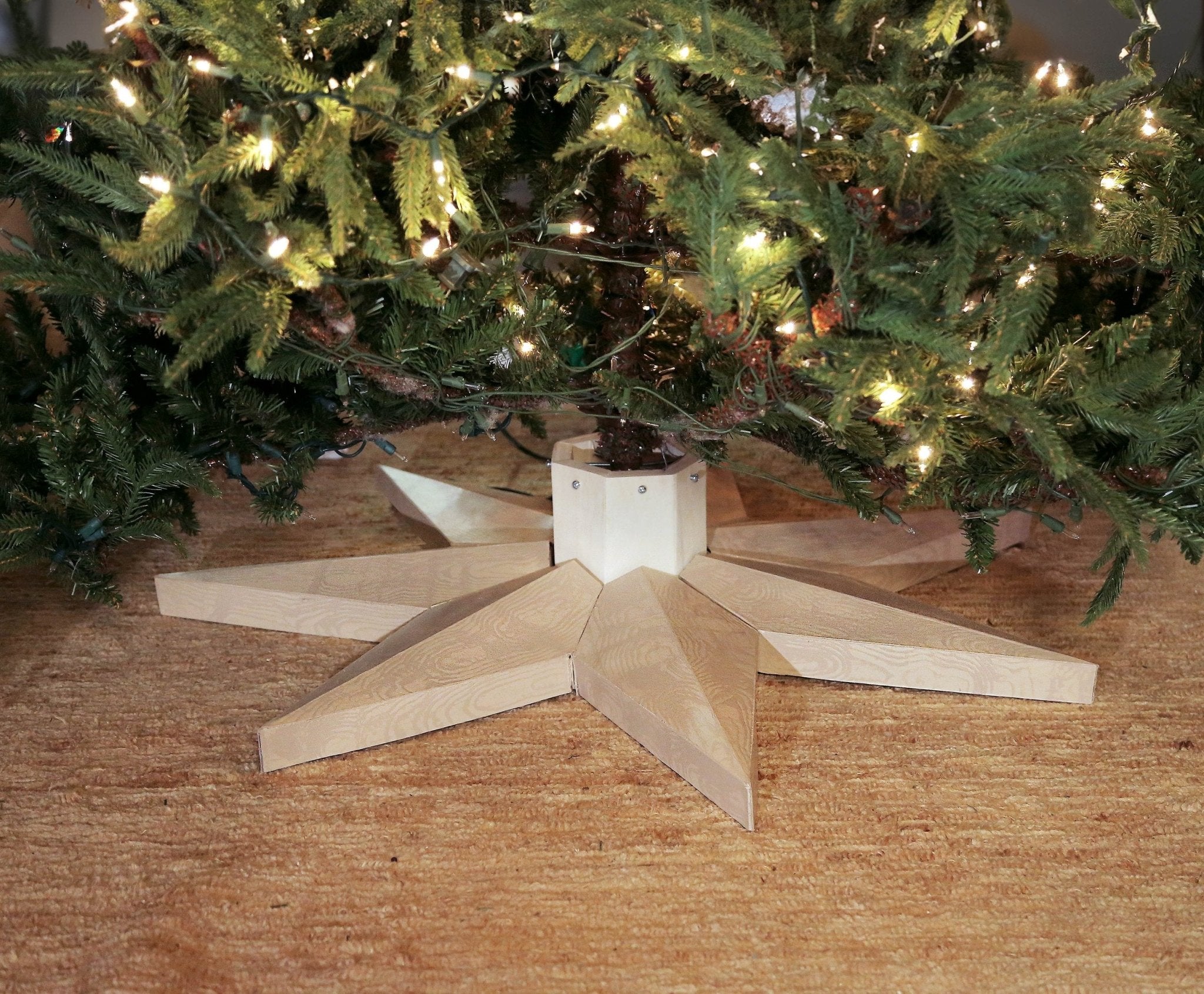 geometric christmas tree base template